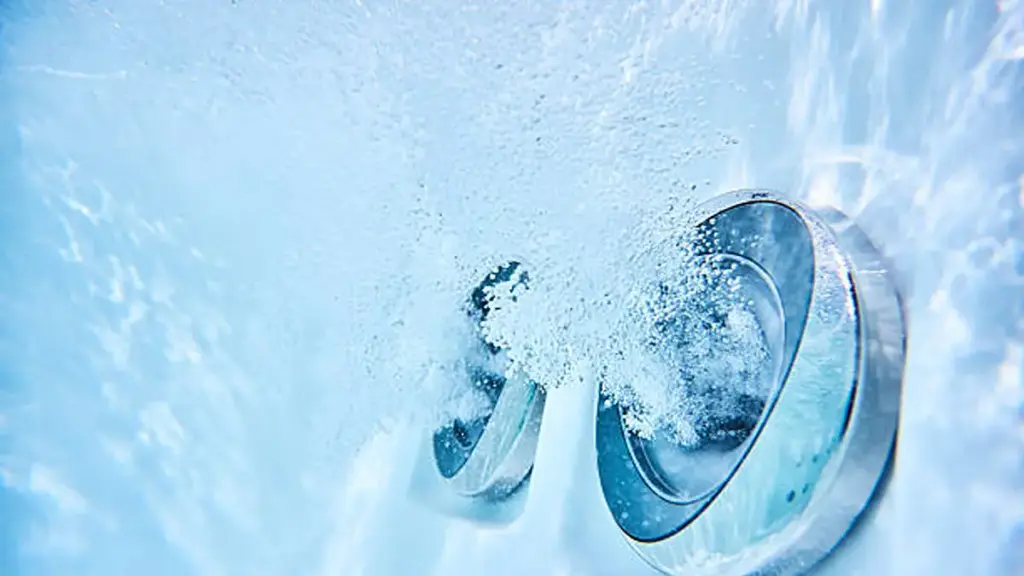 bathtub jet